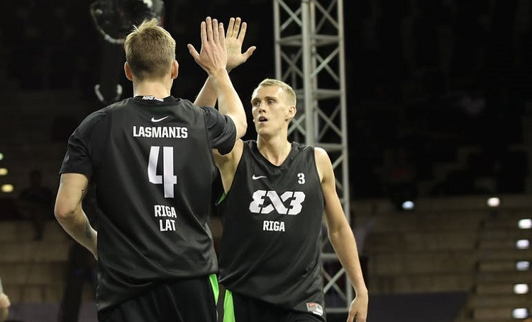 Latvijas 3x3 basketbolisti iekļūst Pasaules tūres posma ceturtdaļfinālā