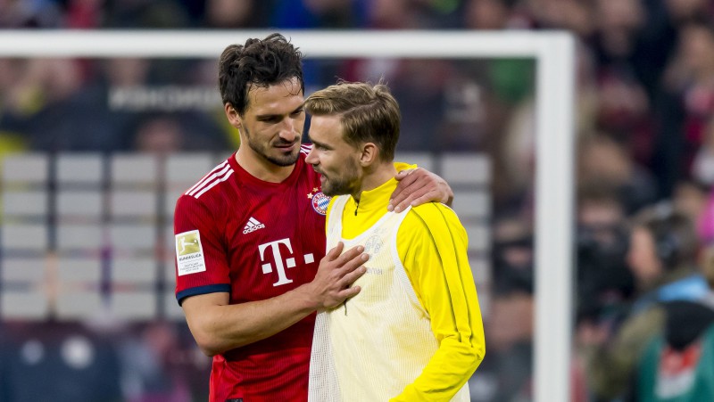 "Borussia" un "Bayern" oficiāli vienojas par Hummelsa atgriešanos Dortmundē