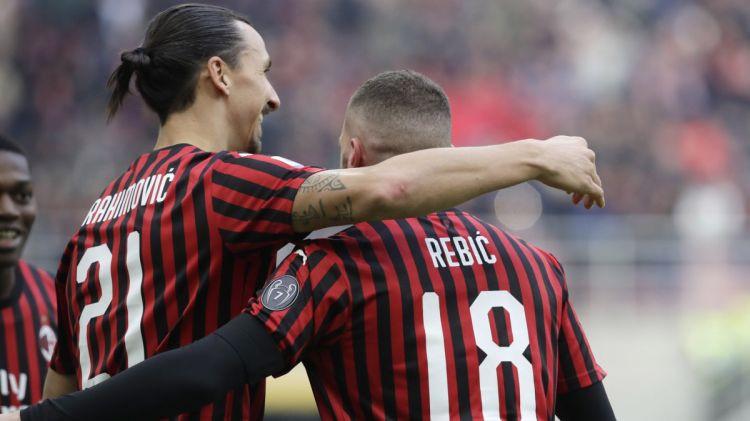 "Milan" uzvar papildlaikā un iekļūst Itālijas kausa pusfinālā