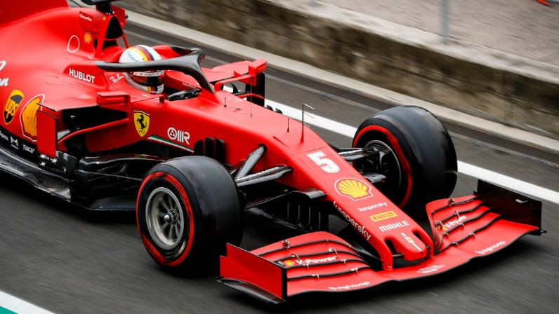 Medijs: "Ferrari" gatavo pilnīgu jaunu F1 modeli