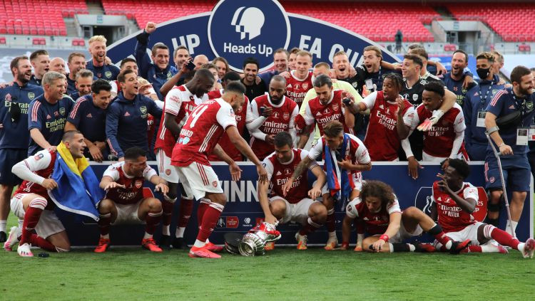 Tikko FA kausu ieguvusī "Arsenal" atlaidīs 55 darbiniekus