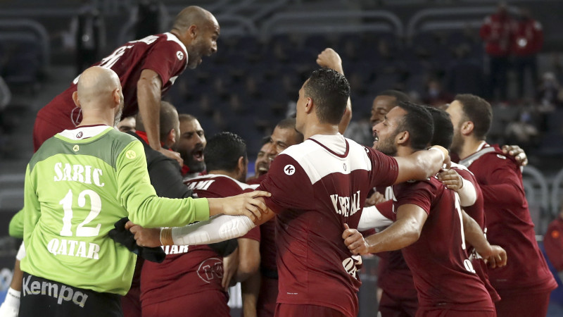 Katara atspēlē -7 pret Argentīnu, izraujot vietu 1/4 finālā, 1. grupā triumfē Spānija