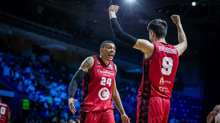 ''Zaragoza'' un ''Pinar Karsiyaka'' iekļūst FIBA ČL pusfinālā