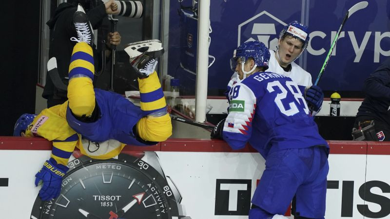 Zviedrija vēršas pret KHL playoff spēlējušajiem hokejistiem