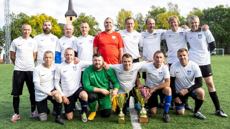 Daugavpils futbolisti atgriežas veterānu čempionu tronī