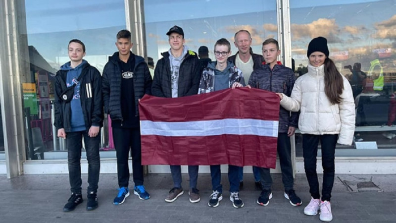 Latvijas jauniešu komanda šaha olimpiādi uzsākusi ar uzvaru