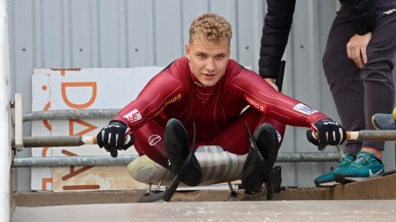 Bērziņš uzrauj ātrāko startu kamaniņu sezonas atklāšanas sacensībās Siguldā