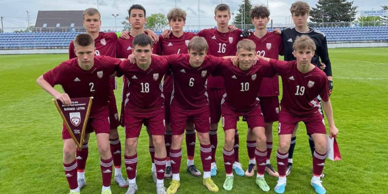 U17 izlase UEFA Attīstības turnīrā pēcspēles sitienos pārspēj Slovākiju