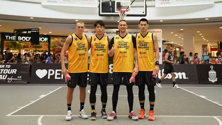 "Beijing" ar Lasmani sastāvā nepārvar 3x3 basketbola "Challenger" turnīra 1/4 finālu