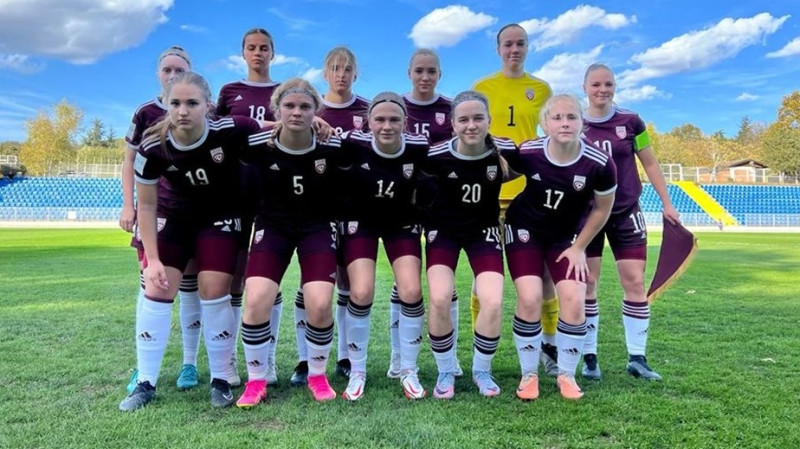 Latvijas U19 futbolistes spēlē neizšķirti Eiropas čempionāta kvalifikācijas spēlē