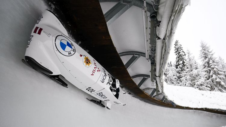 Cipuļa un Kalendas četrinieki startēs Pasaules kausa bobslejā posmā Laplaņā
