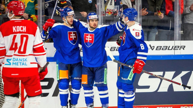 Latvijas pretinieču duelī Slovākijas hokejisti ar 9:0 sakauj norvēģus