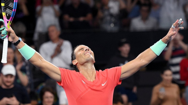 Nadals atgriešanās turnīrā pārliecinoši iekļūst ceturtdaļfinālā