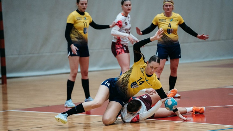 Latvijas komandām otrā spēļu diena Baltijas līgā handbolā sievietēm arī bez panākuma