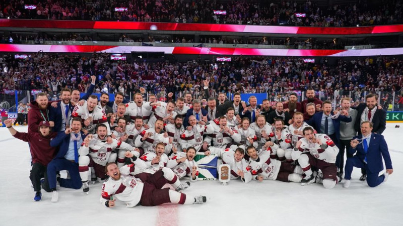 Par gada sportistiem atzīst Šilovu un Cauni, gada komanda – hokeja izlase
