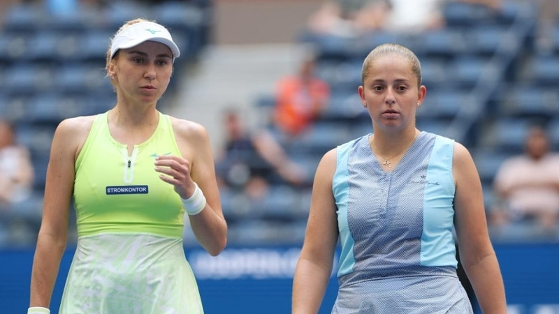 Ostapenko un Kičenoka parāda labu spēli, nopelnot "US Open" 1/4 finālu