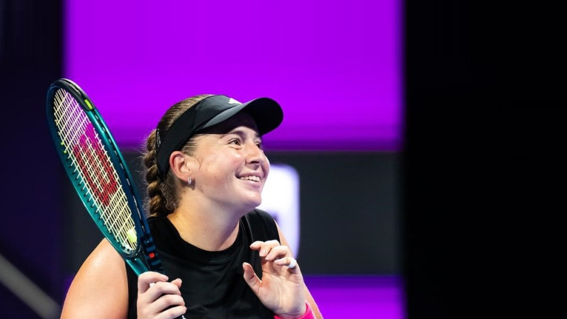 Ostapenko kārtējo reizi apspēlē Švjonteku un iesoļo Dohas finālā