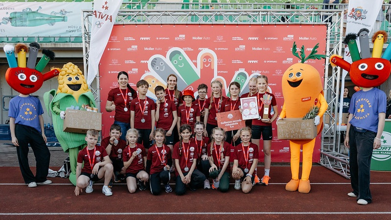 Ar gulbeniešu, jelgavnieku un ķekavnieku uzvarām noslēgušās ''Sporto visa klase'' finālsacensības
