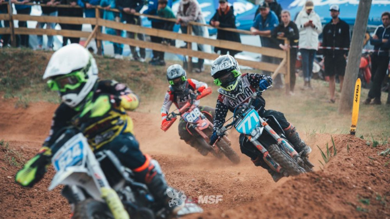 Jaunie braucēji motokrosā Alojā gatavosies pasaules junioru čempionātam