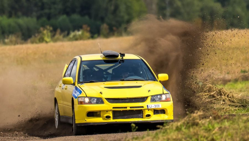 Autosprintā ''Baronos'' 4WD triumfē Vicinskis, priekšpiedziņās ātrākais Ozoliņš (+video)