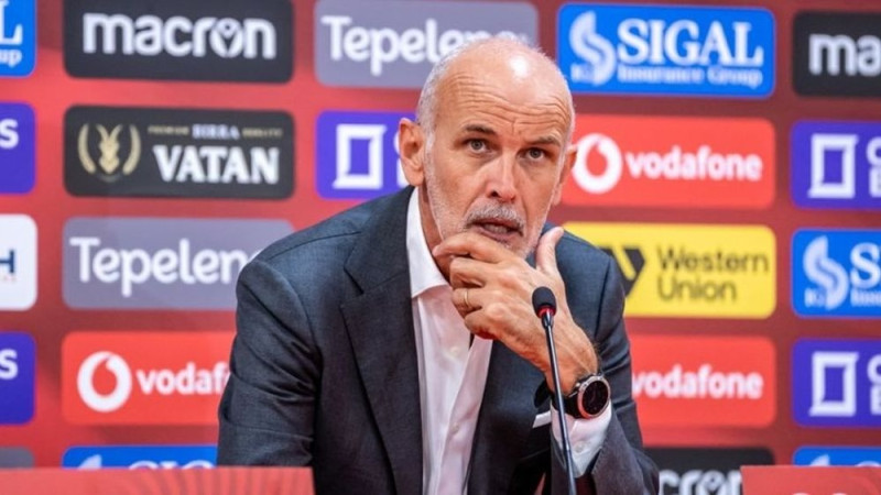 Nikolato pēc zaudējuma Albānijai kritizē futbola vides attieksmi pret izlasi