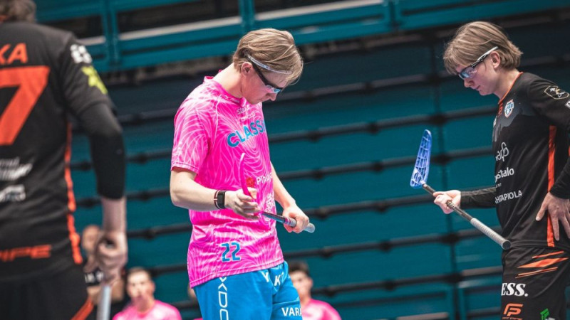 Trekšem divas piespēles, komanda negaidīti zaudē Oulu