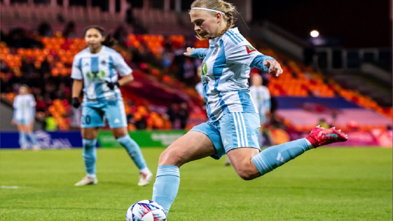 Čempionei Teļukevičai oktobra labākās spēlētājas balva