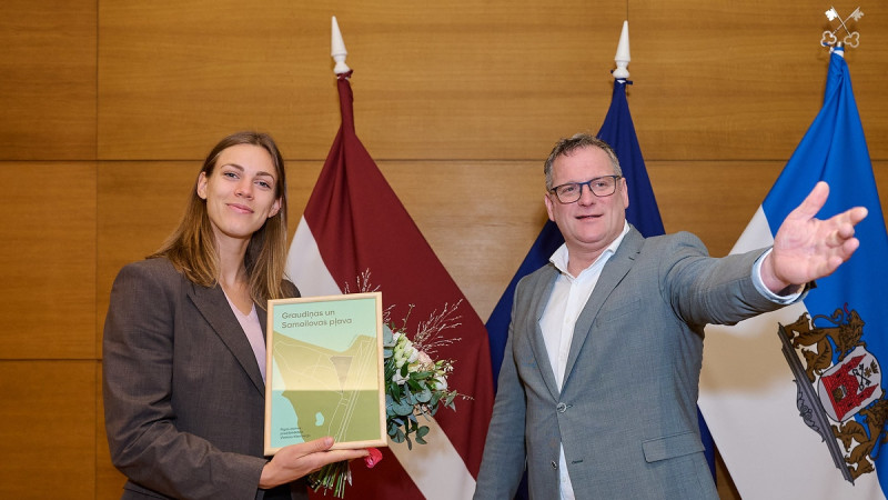 Rīgas dome sveic pasaules čempiones, Lucavsalā varētu būt Graudiņas un Samoilovas pļava