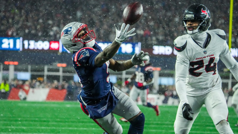 "Patriots" pārtver četras piespēles un iesoļo konferences finālā