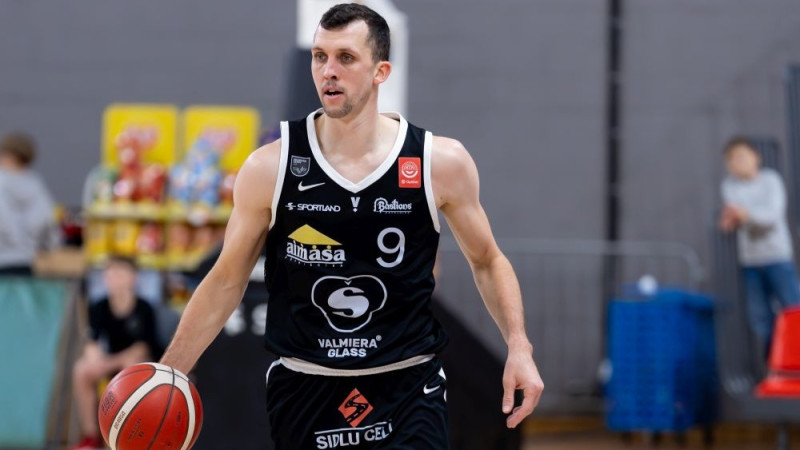 ″Valmiera Glass″/ViA ar balansu uzbrukumā apspēlē tiešo konkurenti