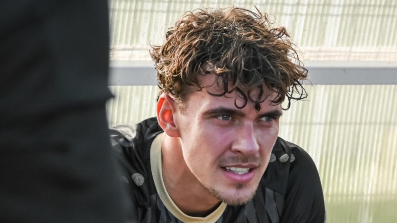 Regža dodas laukumā uz maiņu un debitē Čehijas čempionātā