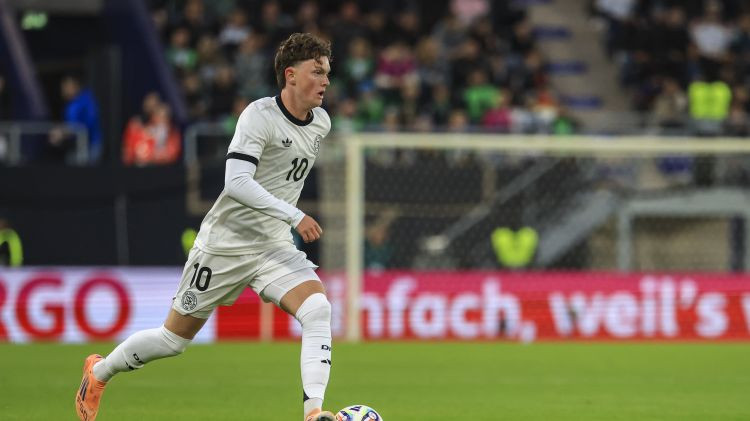 Vācijas un Anglijas jaunatnes izlašu medaļnieki drīkstēs Pasaules kausā pārstāvēt Austriju