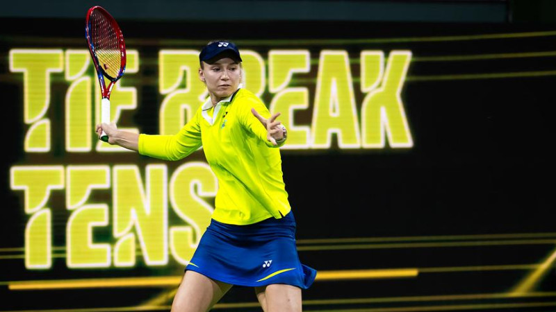 Ribakina sasniedz Indianvelsas finālu