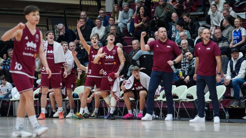 Latvija neoficiālo pasaules U18 čempionātu sāk ar zaudējumu Jaunzēlandei