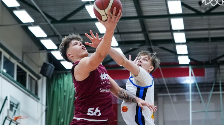 Latvijas U18 izlase Vācijā zaudē Itālijai un apakšgrupā paliek priekšpēdējā