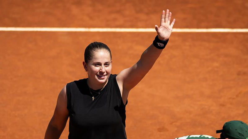 "French Open" ievadā Ostapenko iztur karstumu un tiek tālāk
