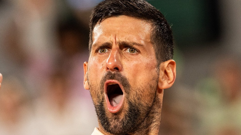Džokovičs 21. gadu pēc kārtas tiek "French Open" trešajā kārtā