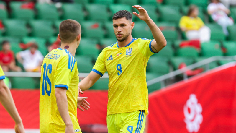 Jarmolenko un Jaremčuka vārtu guvumi pārtrauc Ukrainas zaudējumu sēriju pret poļiem