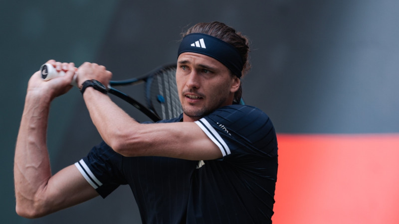 "French Open" čempions mājas turnīru sāk ar triju setu cīņu