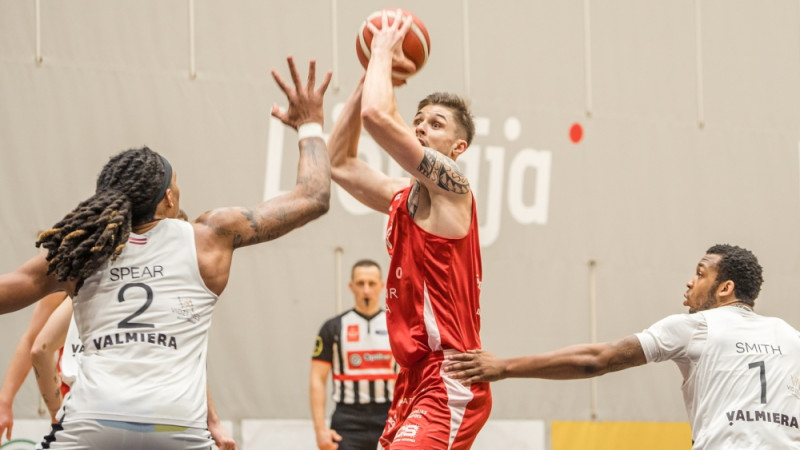 Dubults atgriežas Latvijas - Igaunijas basketbola līgā