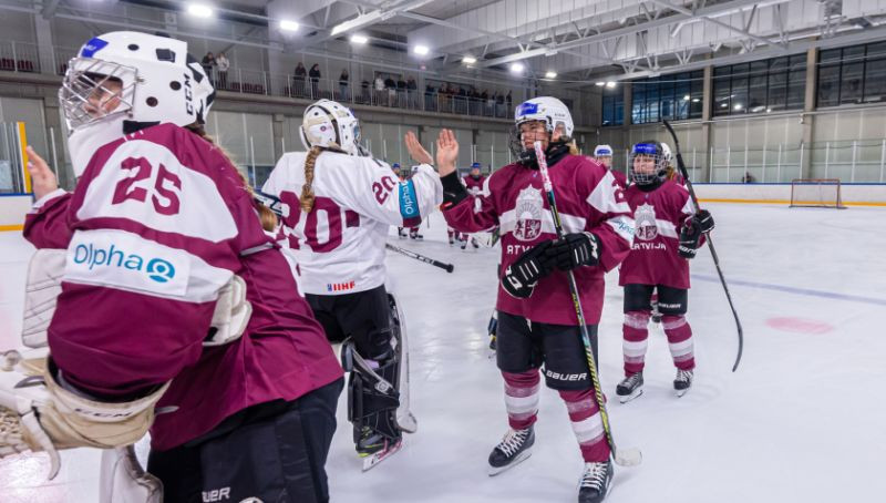 Latvijas U18 sieviešu hokeja izlase sāk gatavošanos pasaules čempionātam