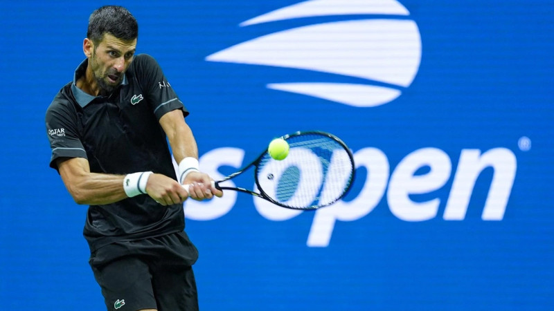 "US Open" ievadā Džokovičs zaudē piecu setu spēlē