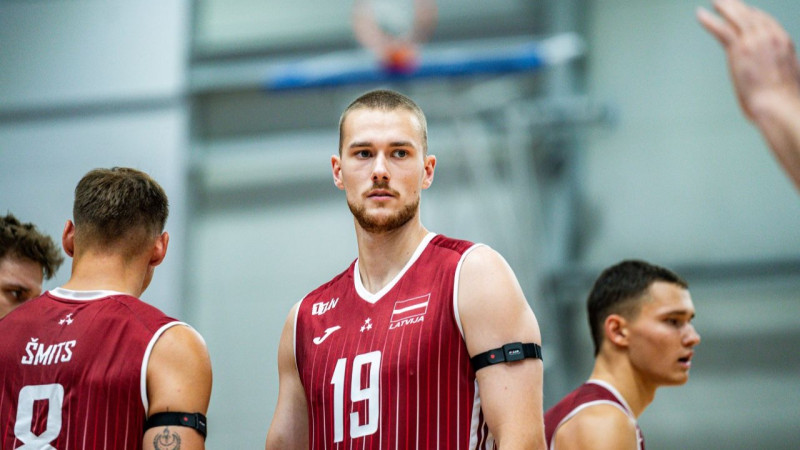 Latvijas volejbolisti gatavošanos Eiropas čempionātam noslēdz ar atspēlēšanos un uzvaru
